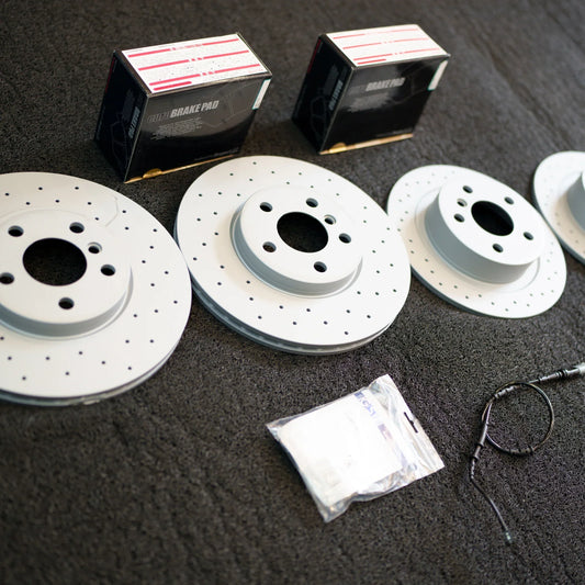 【 BMW F40 118I 制動系統升級保養方案 】原廠制動到期一次性專業升級！Zimmerman 開窿碟 + PROJECT MU EURO ECO 煞車皮